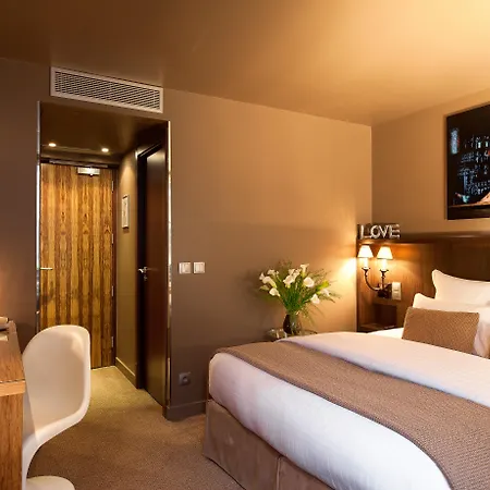 B Montmartre מלון 4*