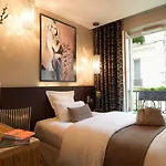 B Montmartre Otel