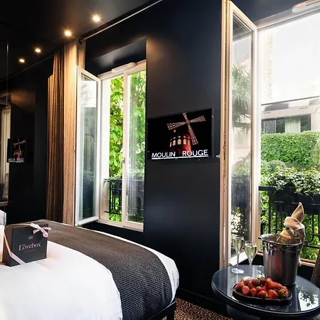 Hotel B Montmartre 4*