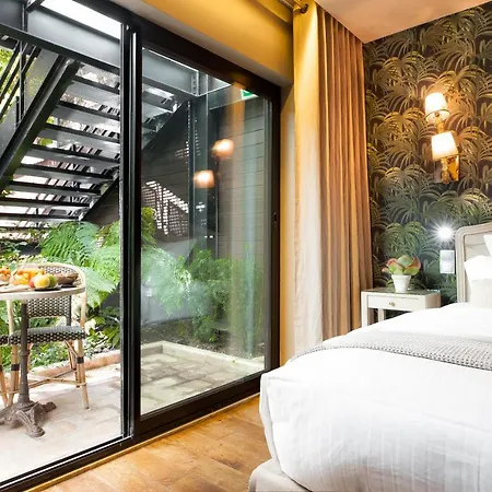 B Montmartre Hotel