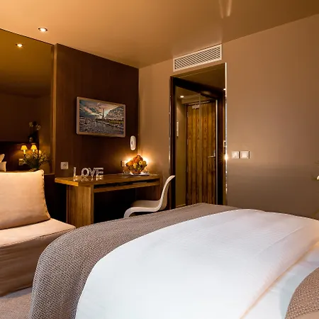 Otel B Montmartre Paris