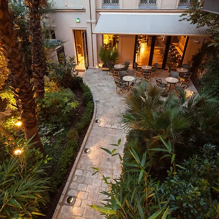 B Montmartre 4* Paris