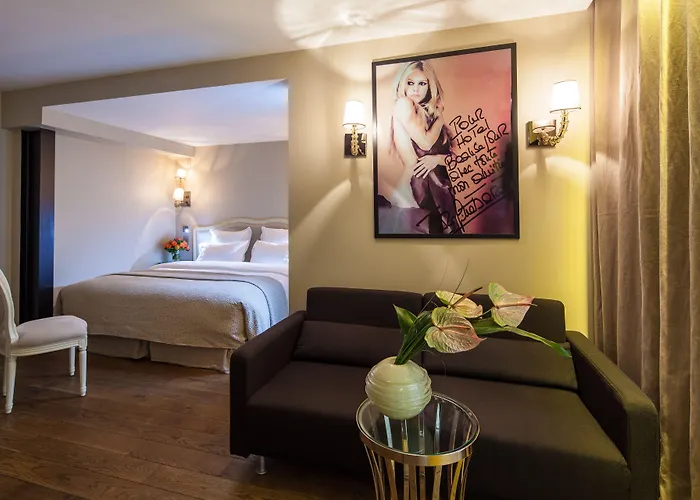 B Montmartre Hotel Parigi