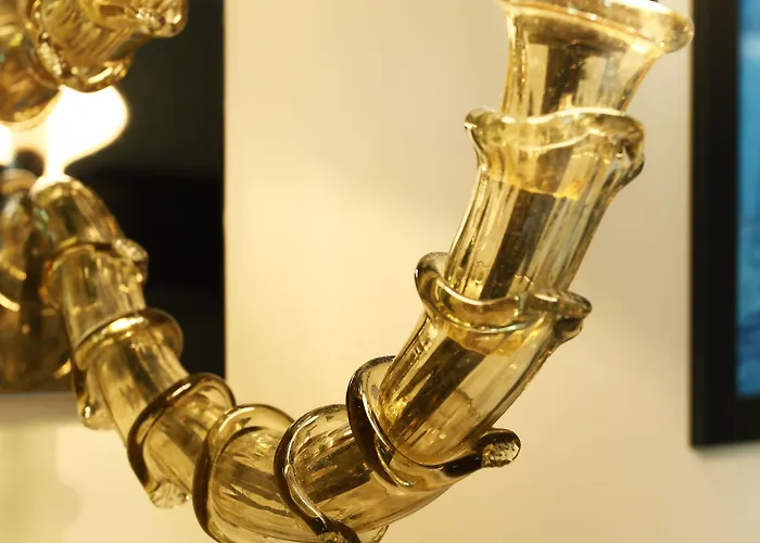 B Montmartre Hotel 4*